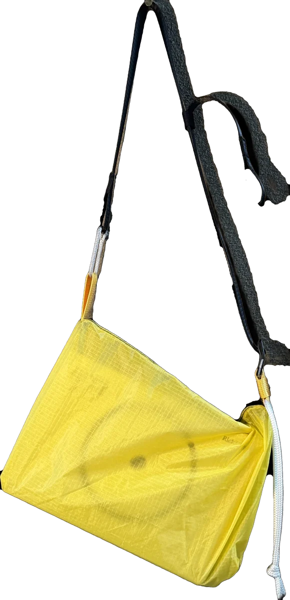 yellow — back